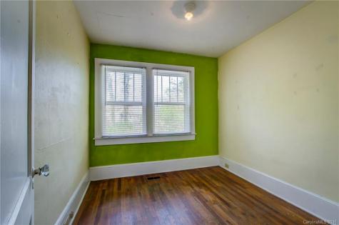 17 Buchanan Road Asheville NC 28803