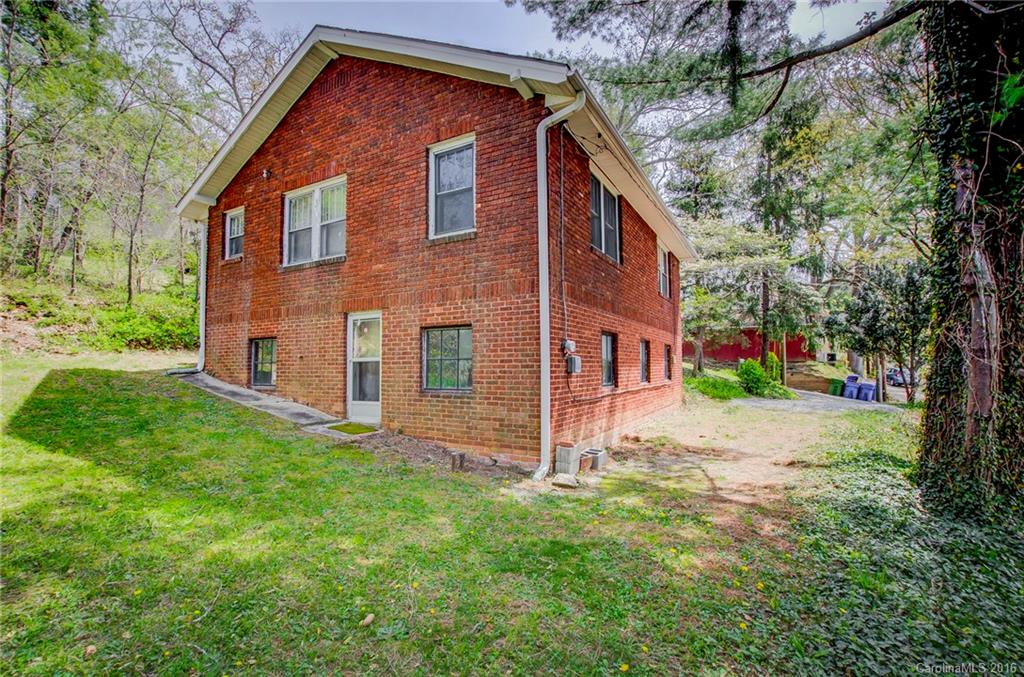17 Buchanan Road Asheville NC 28803