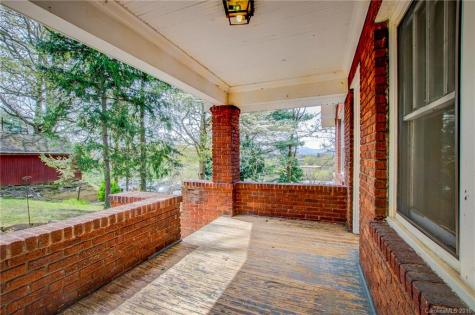 17 Buchanan Road Asheville NC 28803
