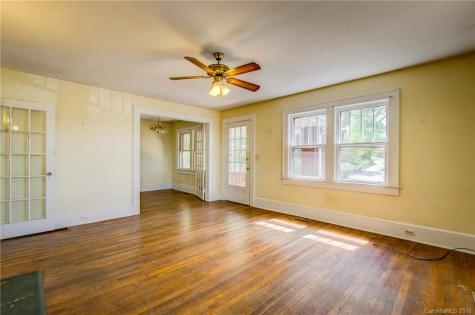 17 Buchanan Road Asheville NC 28803