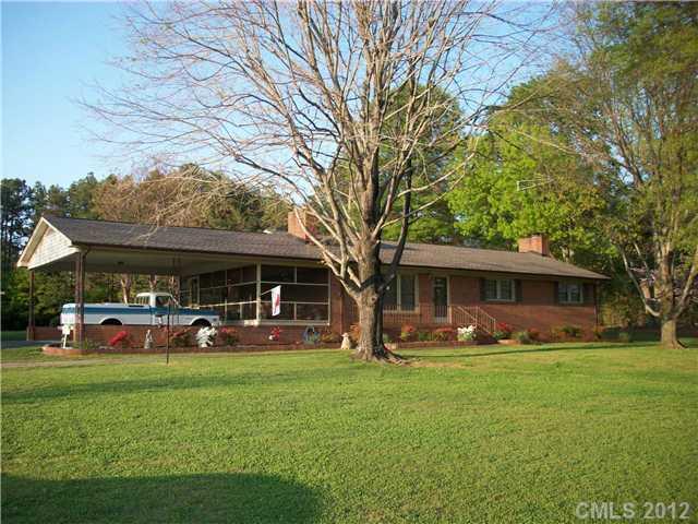 1379 Wilma Sigmon Road Lincolnton NC 28092