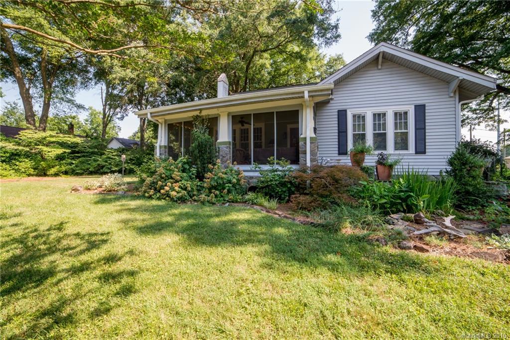 130 Summit Avenue Mount Holly NC 28120