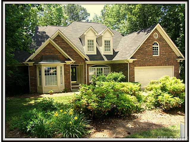 5125 Foxbriar Trail Charlotte NC 28269