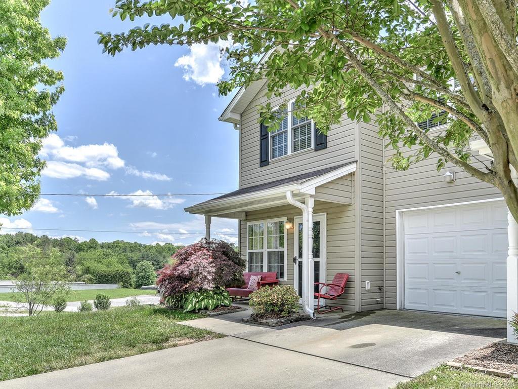 24 Yorktown Circle Fletcher NC 28732