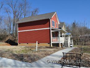 4 Cottage Cove Lane Asheville NC 28803