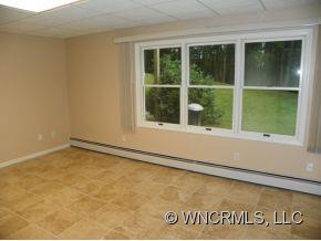 15 E. Ridgeway Drive Weaverville NC 28787