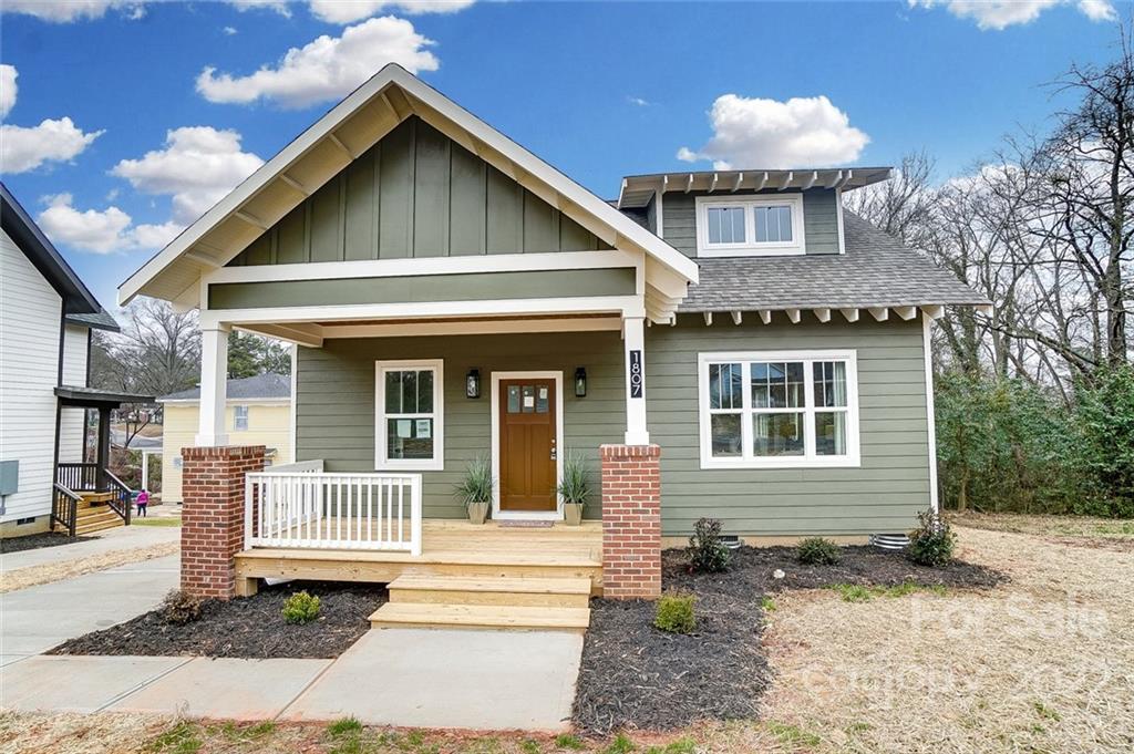 1807 Vinton Street Charlotte NC 28216