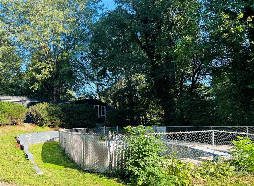 802 Shady Lane Marion NC 28752