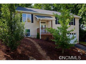 24 Oakcrest Place Asheville NC 28806