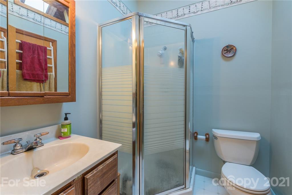 109 Pink Fox Cove Road Weaverville NC 28787