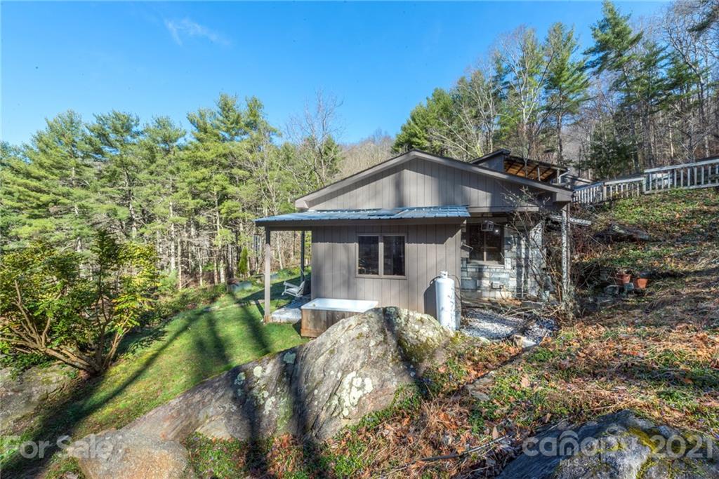 109 Pink Fox Cove Road Weaverville NC 28787