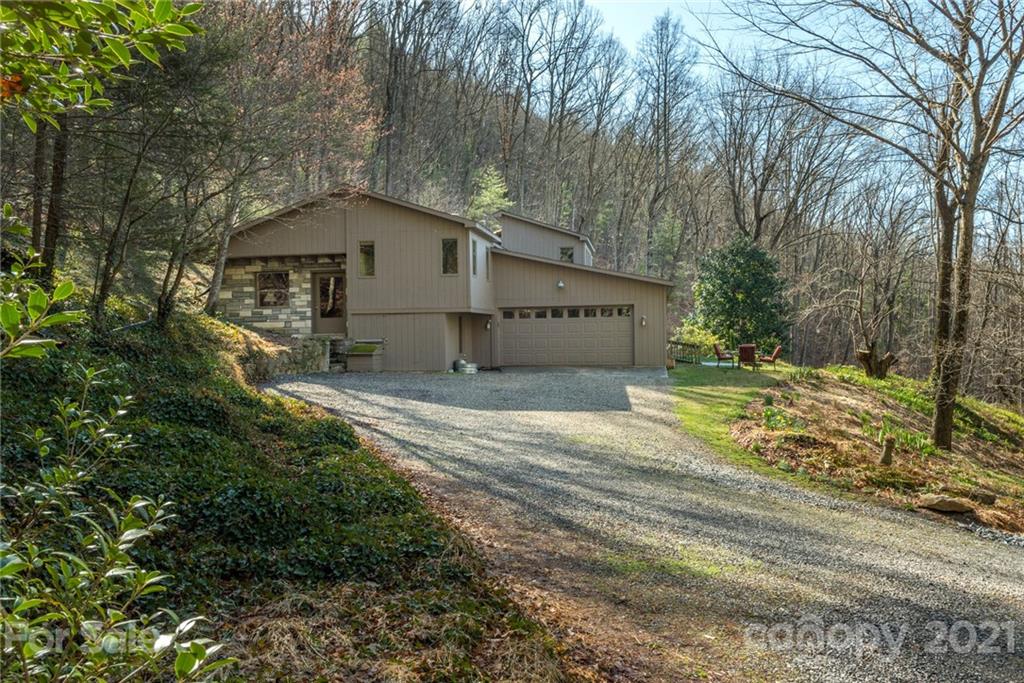109 Pink Fox Cove Road Weaverville NC 28787
