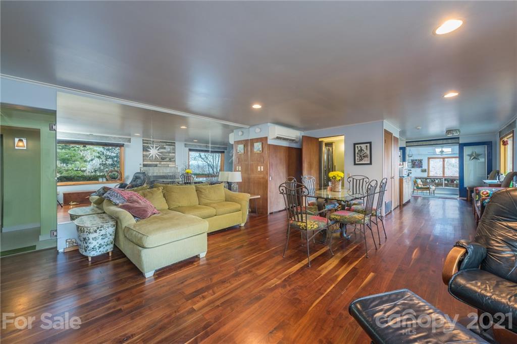 109 Pink Fox Cove Road Weaverville NC 28787