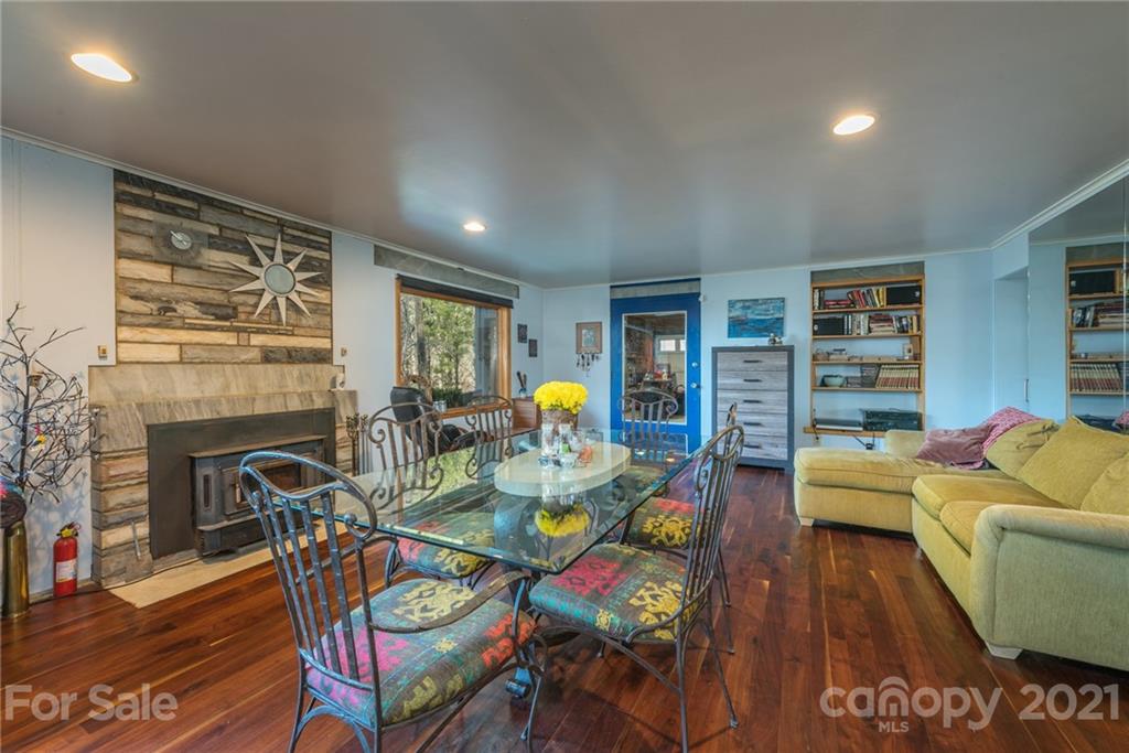109 Pink Fox Cove Road Weaverville NC 28787