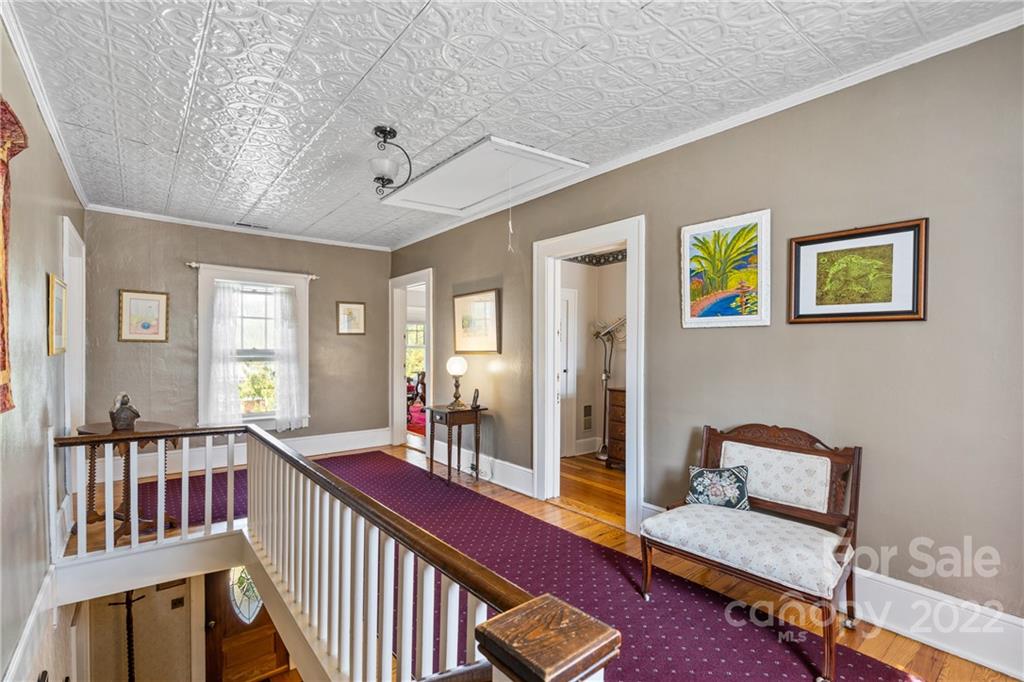 88 S Main Street Weaverville NC 28787