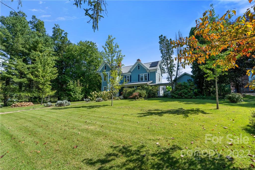 88 S Main Street Weaverville NC 28787