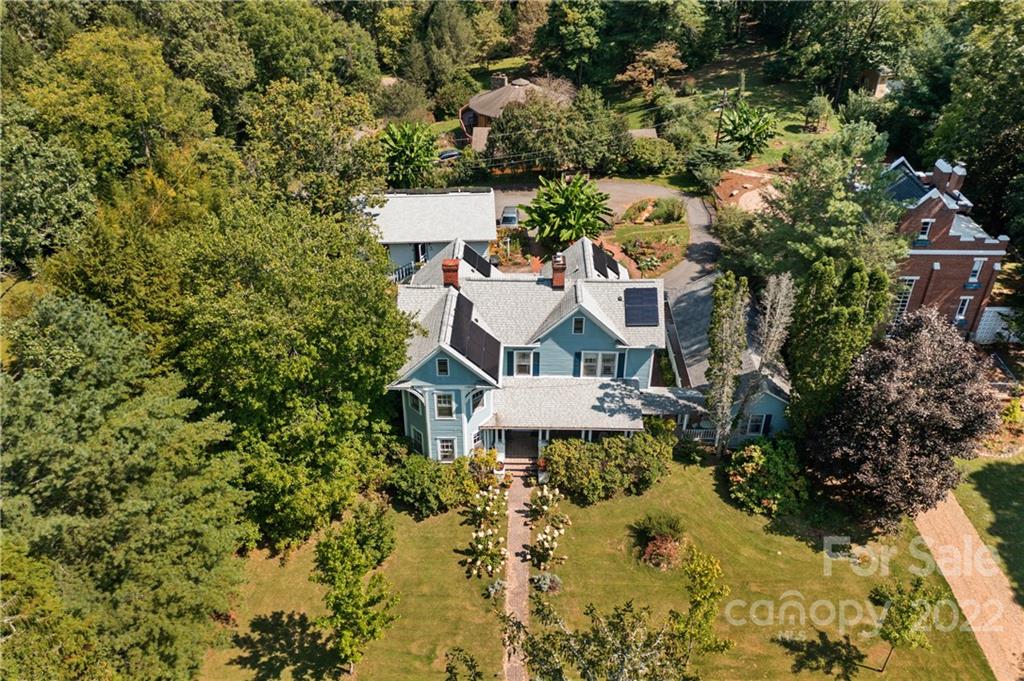 88 S Main Street Weaverville NC 28787