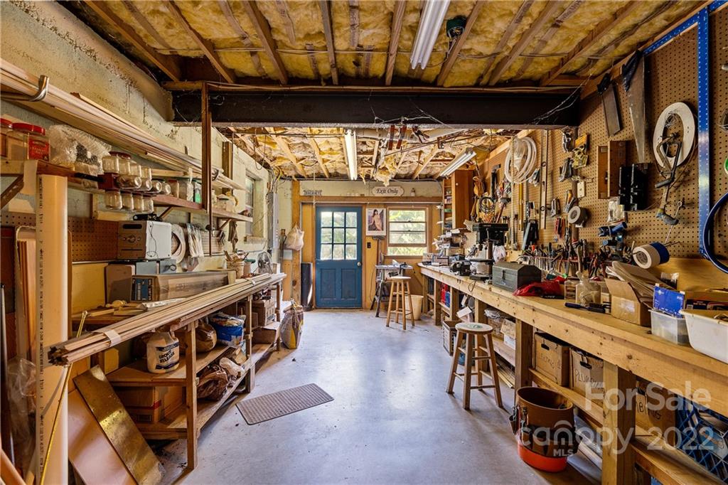 88 S Main Street Weaverville NC 28787
