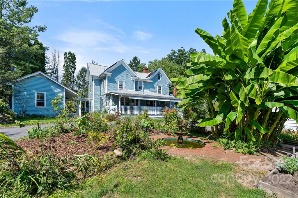 88 S Main Street Weaverville NC 28787