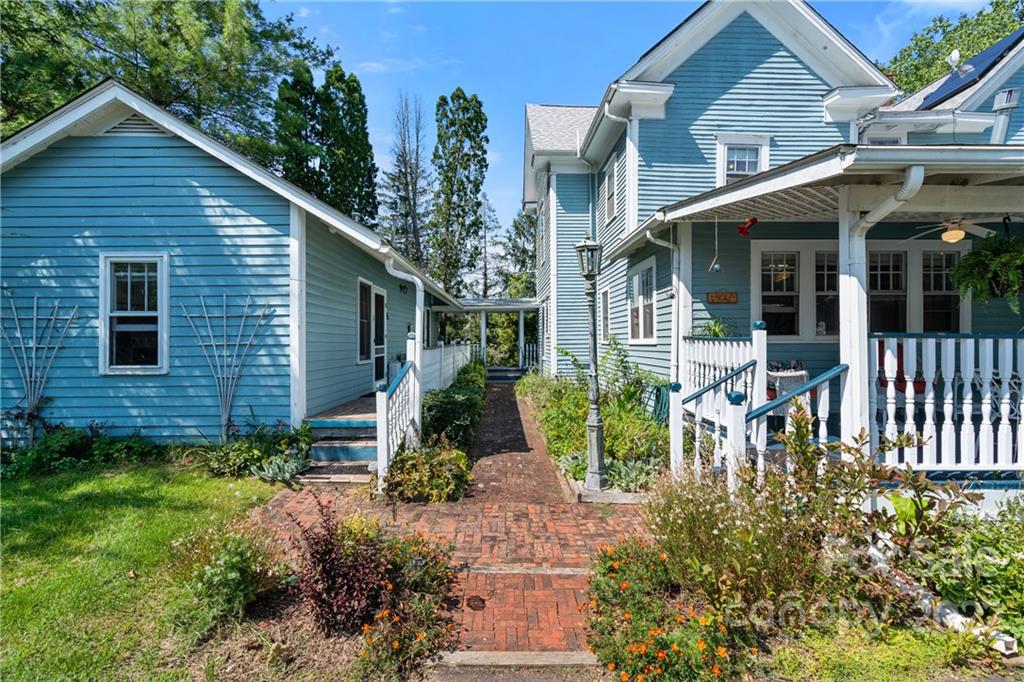 88 S Main Street Weaverville NC 28787