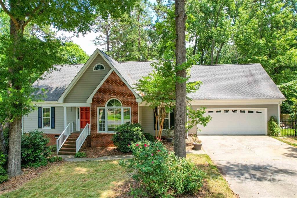 2726 Oxborough Drive Matthews NC 28105