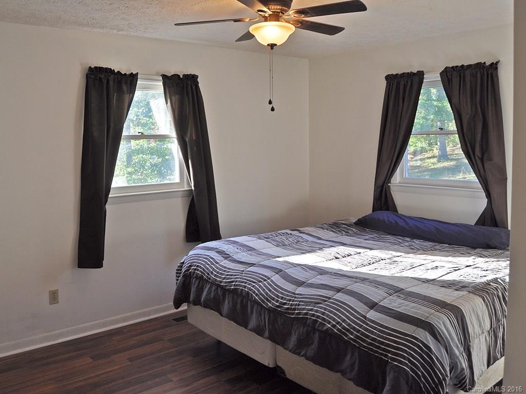 37 Sunset Drive Swannanoa NC 28778
