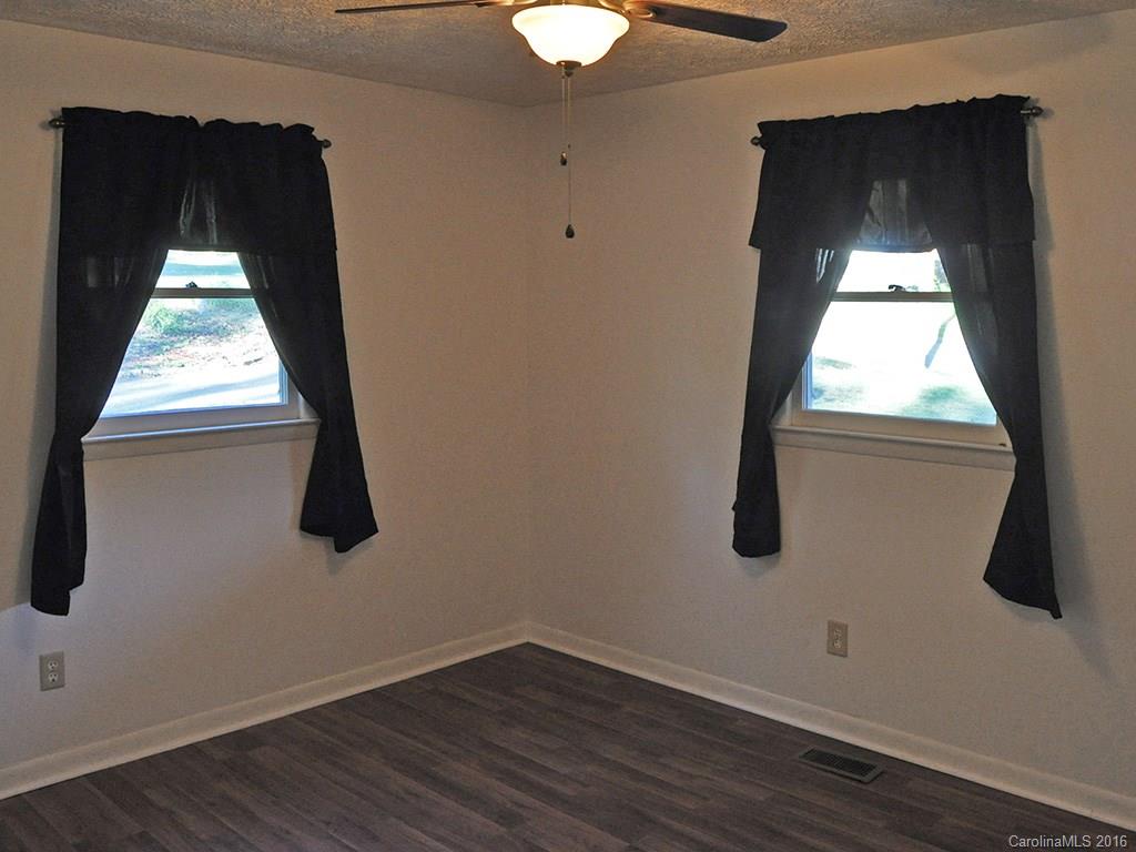 37 Sunset Drive Swannanoa NC 28778