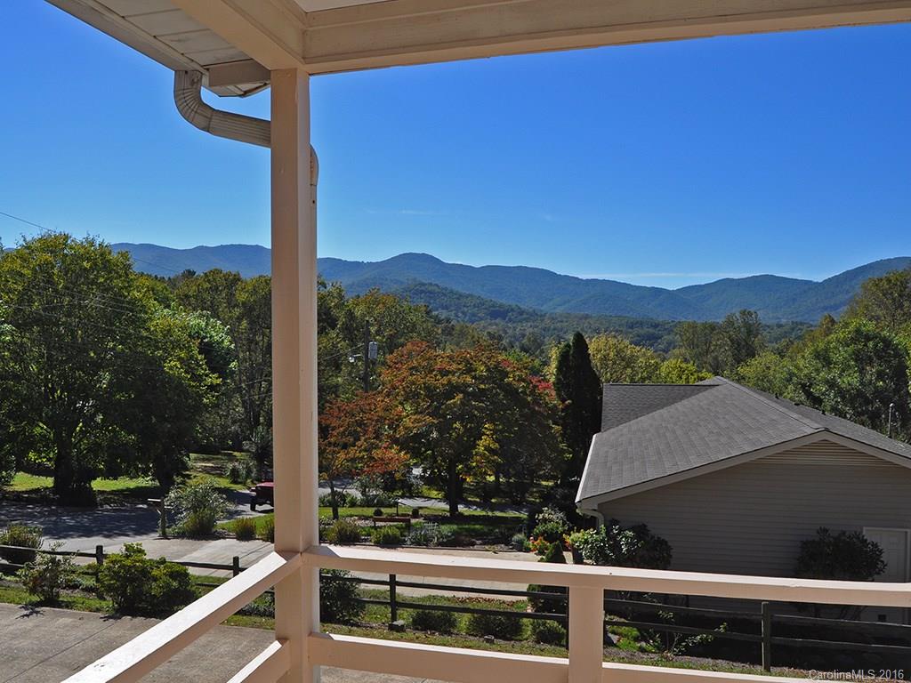 37 Sunset Drive Swannanoa NC 28778