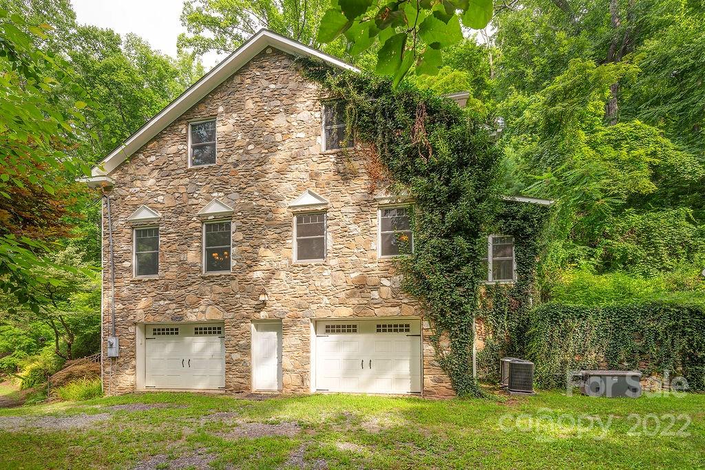 277 Rocky Fork Road Fairview NC 28730