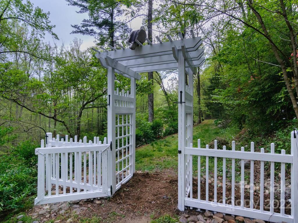 277 Rocky Fork Road Fairview NC 28730