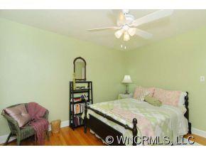 28 Pinehurst Road Asheville NC 28805