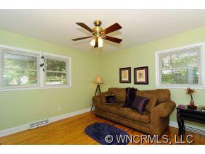 28 Pinehurst Road Asheville NC 28805