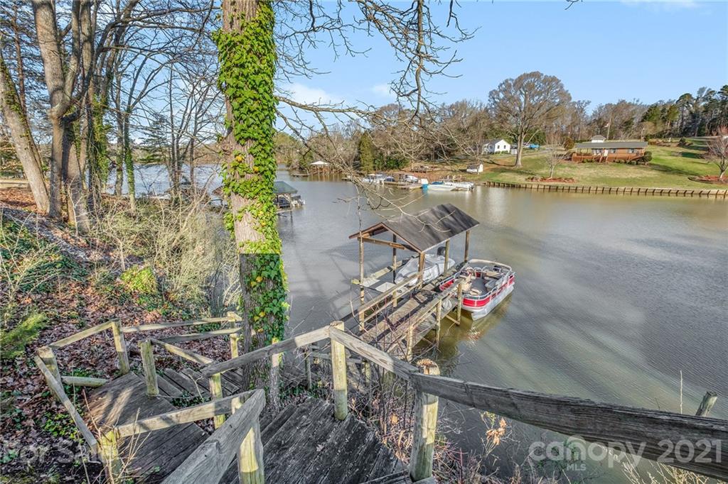 13914 Point Lookout Road Charlotte NC 28278