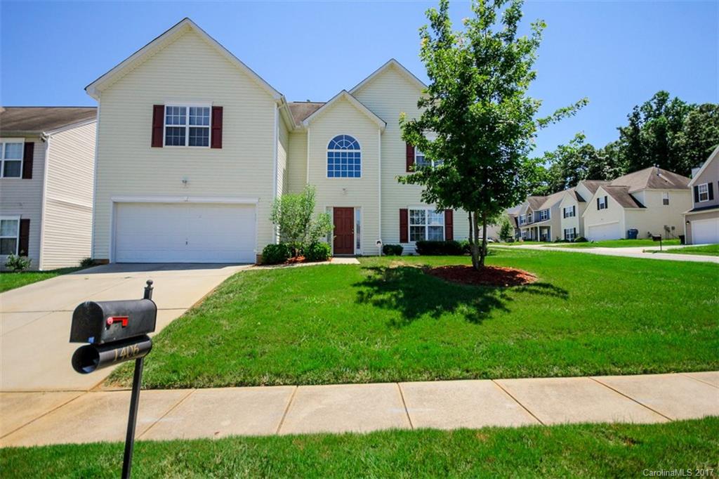 1406 Old Tree Lane Charlotte NC 28216