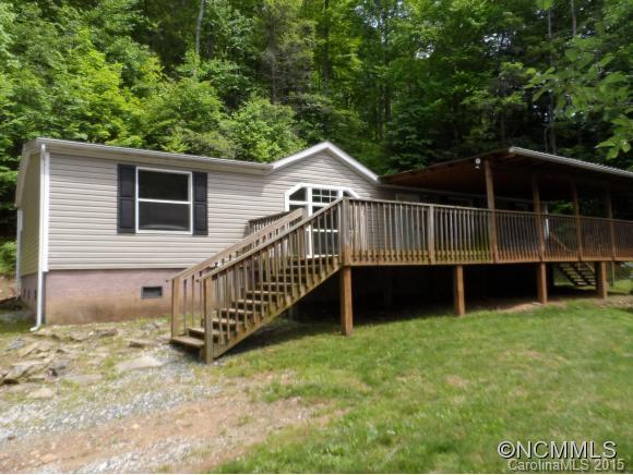 2633 Little Plumtree Creek Road Newland NC 28657