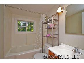 17 Green Valley Road Asheville NC 28806