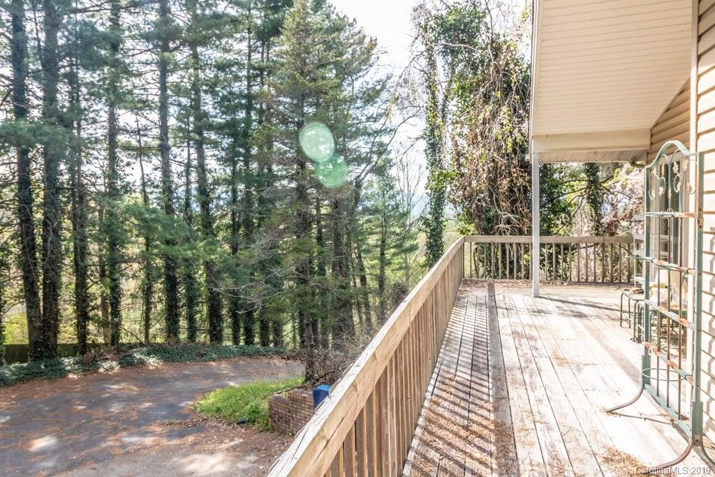 14 Cardinal Drive Asheville NC 28806