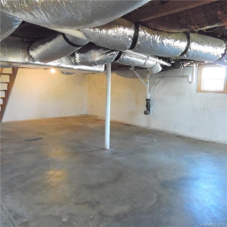 89 Leach Street Marion NC 28752