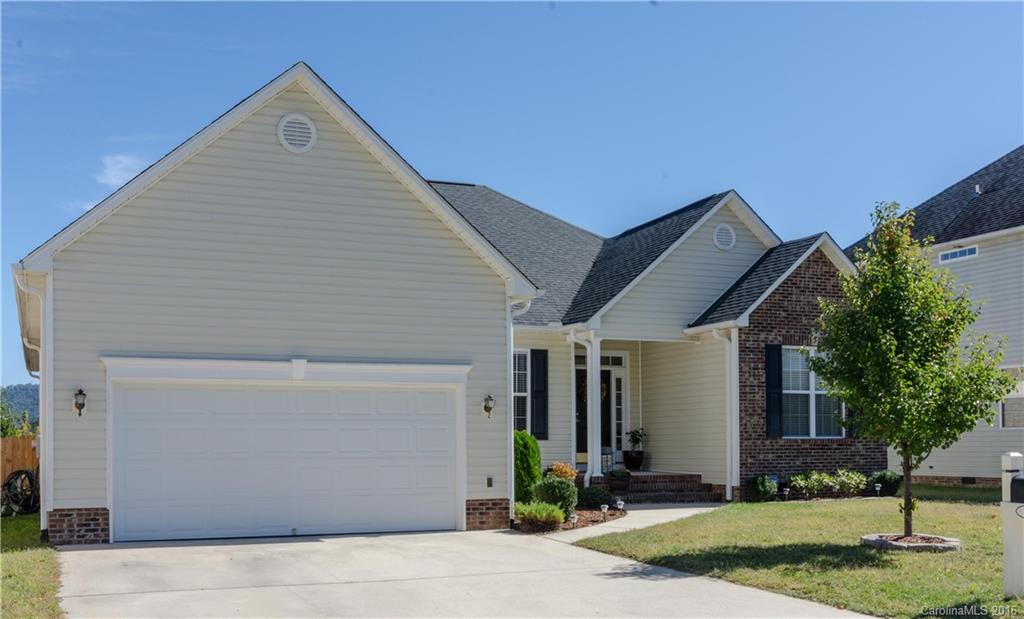 4 Holmes Lane Arden NC 28704
