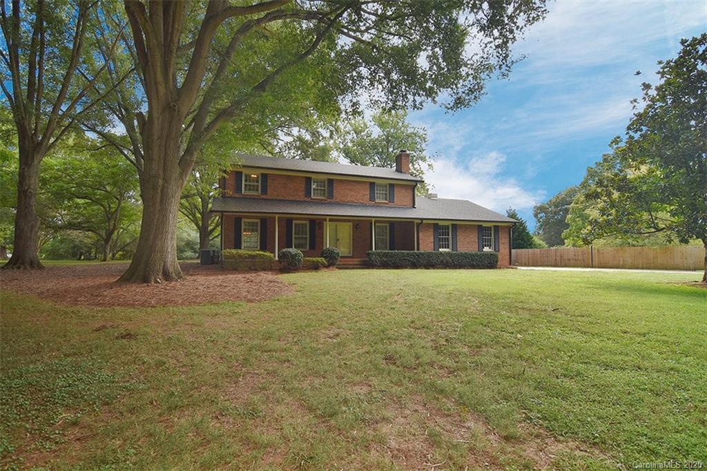 6302 Farmlake Drive Mint Hill NC 28227