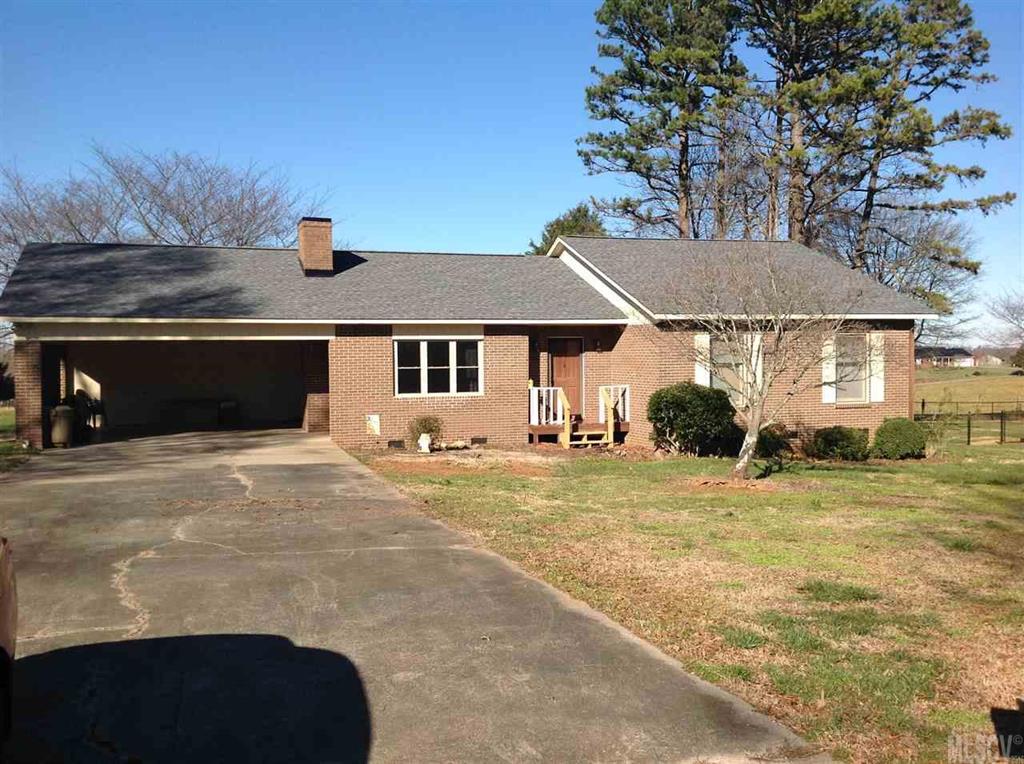 5030 Forest Ridge Drive Hickory NC 28602