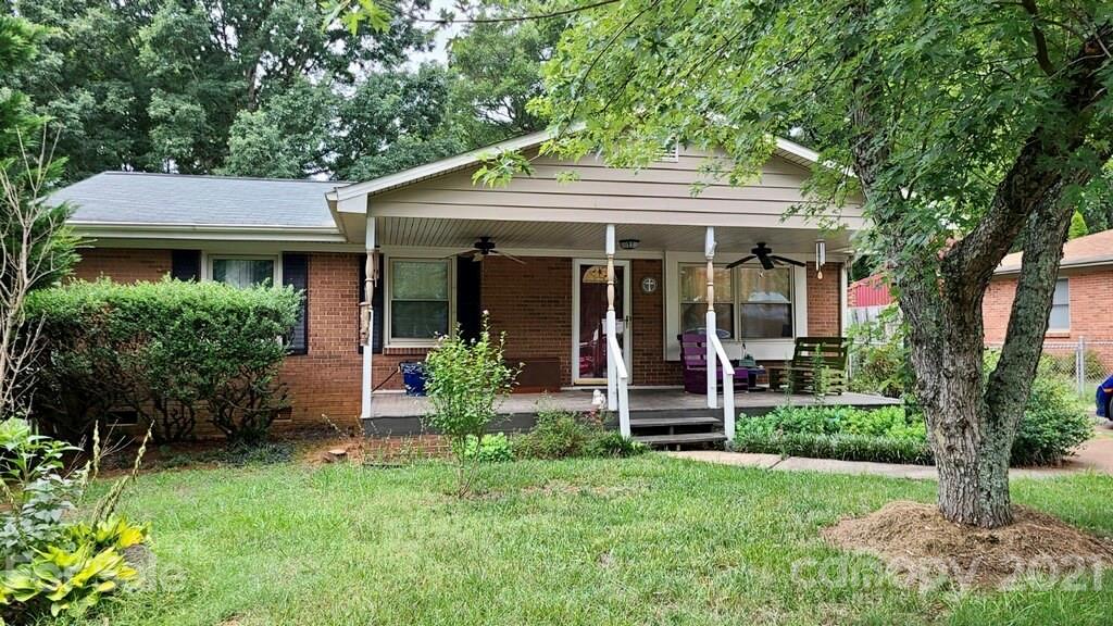 814 Carrington Drive Charlotte NC 28214