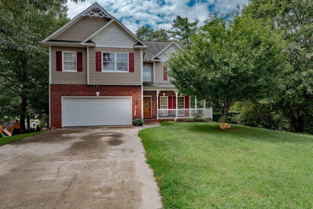 2595 Knoll Ridge Court Hickory NC 28602