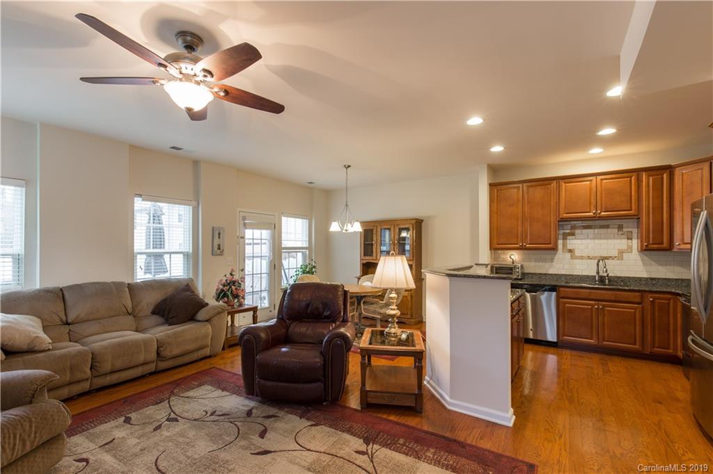 2601 Silverthorn Drive Charlotte NC 28273