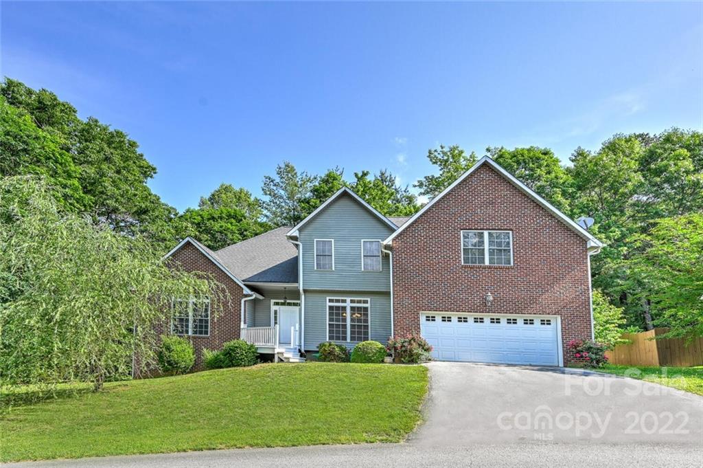 14 Wyntree Drive Asheville NC 28803