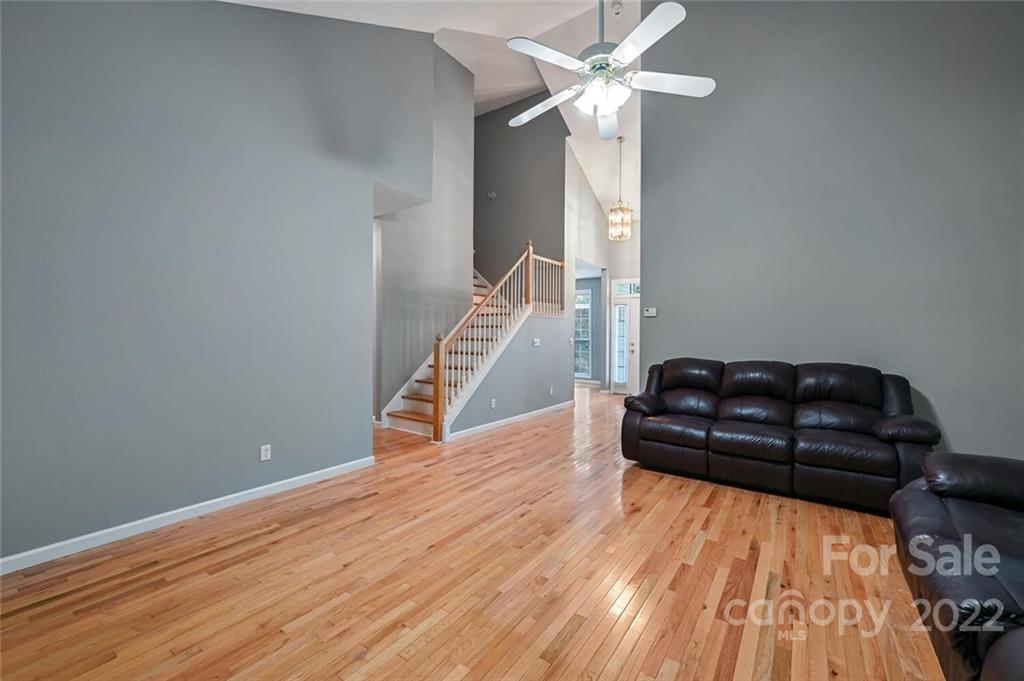 14 Wyntree Drive Asheville NC 28803