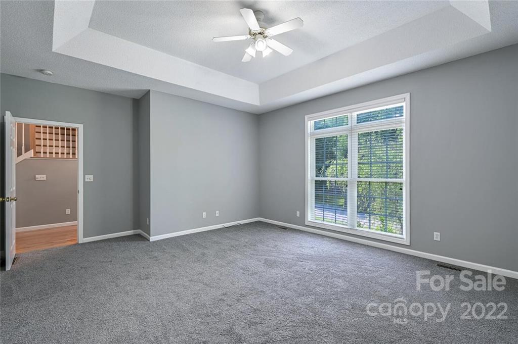 14 Wyntree Drive Asheville NC 28803