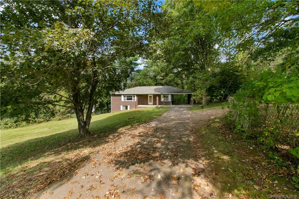 31 E Starnes Cove Road Asheville NC 28806