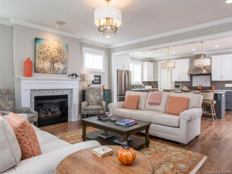 49 French Willow Drive Asheville NC 28804