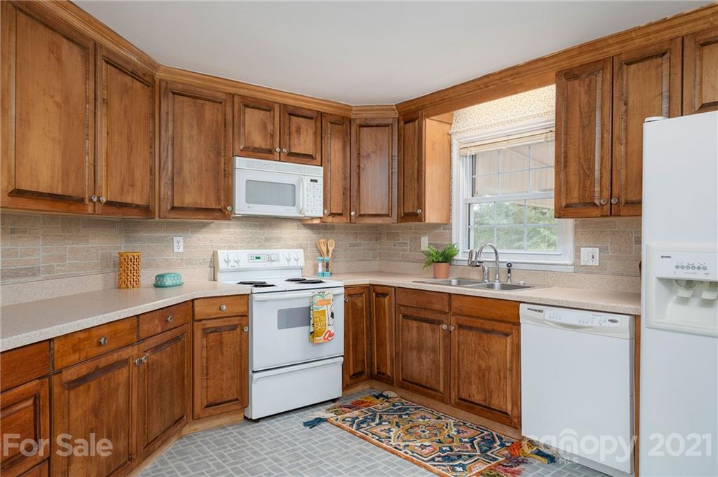 14 Stoney Knob Heights Weaverville NC 28787